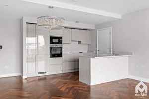 Photo 20- click for photo gallery